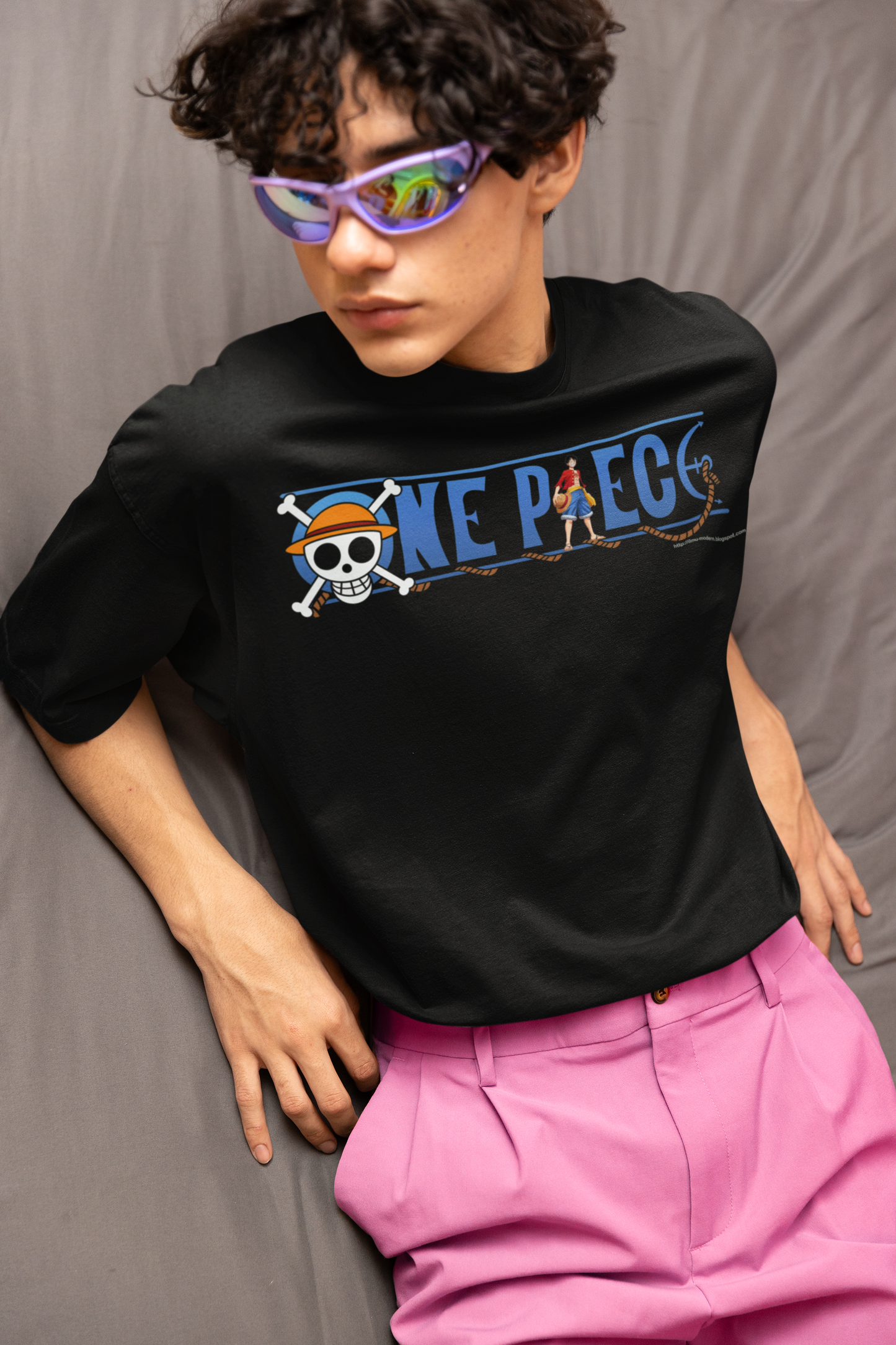 One Piece - Monkey D. Luffy Oversized  T-Shirt